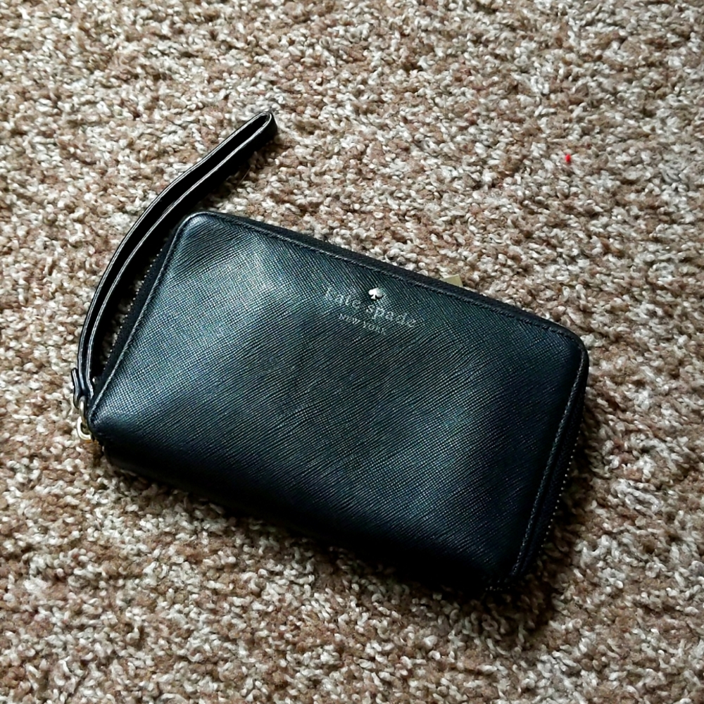 Kate Spade wristlet/wallet